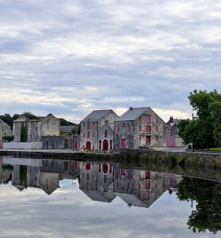 Riverfront Apartments At The Blue Goat Ramelton Экстерьер фото